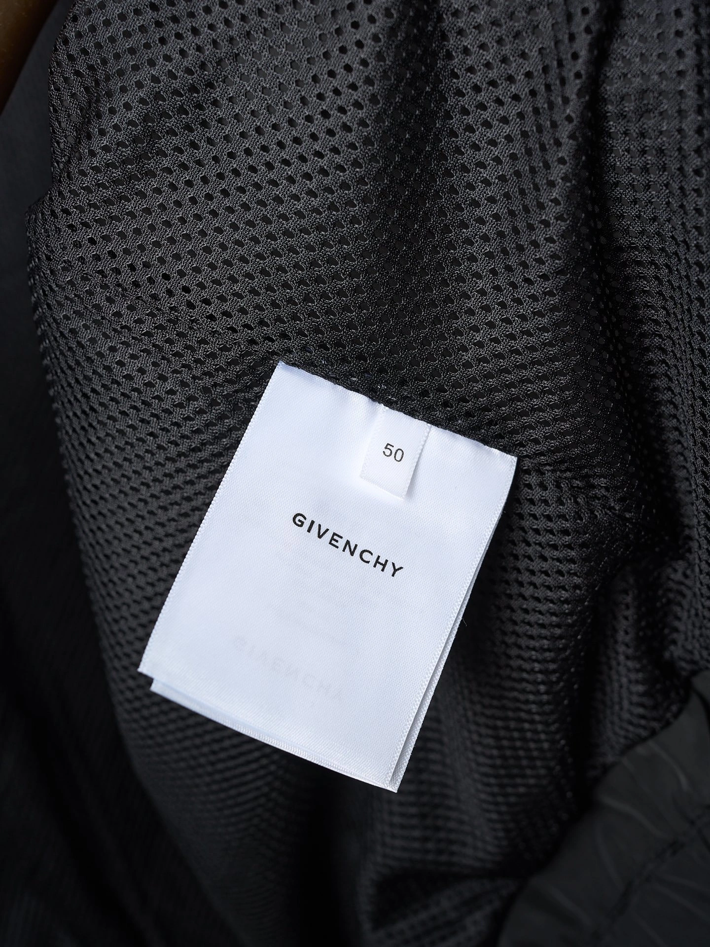 wg.luxury -- 6iv593hy item:E-F000H2796H